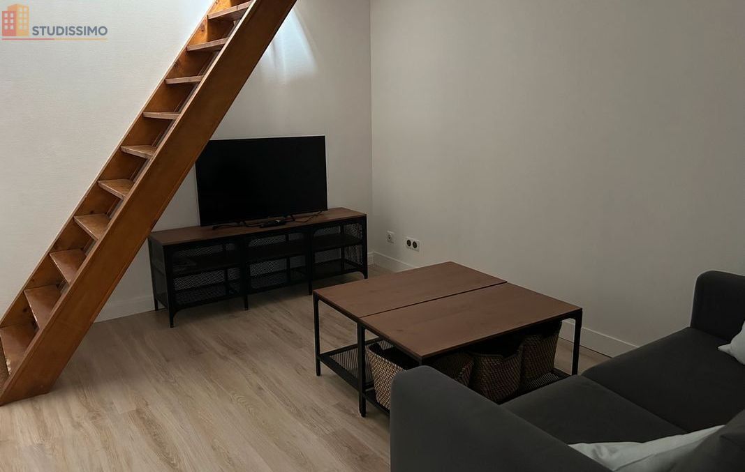 Studio à Oissel