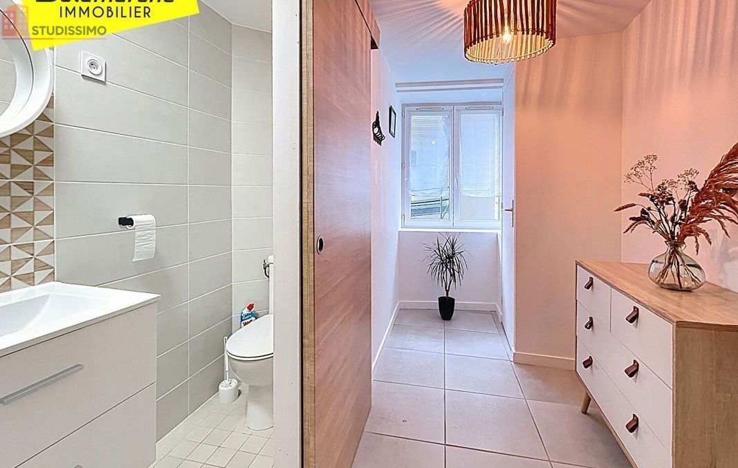 Studio 47m² Granville - Lumineux, proche centre-ville - Photo 2