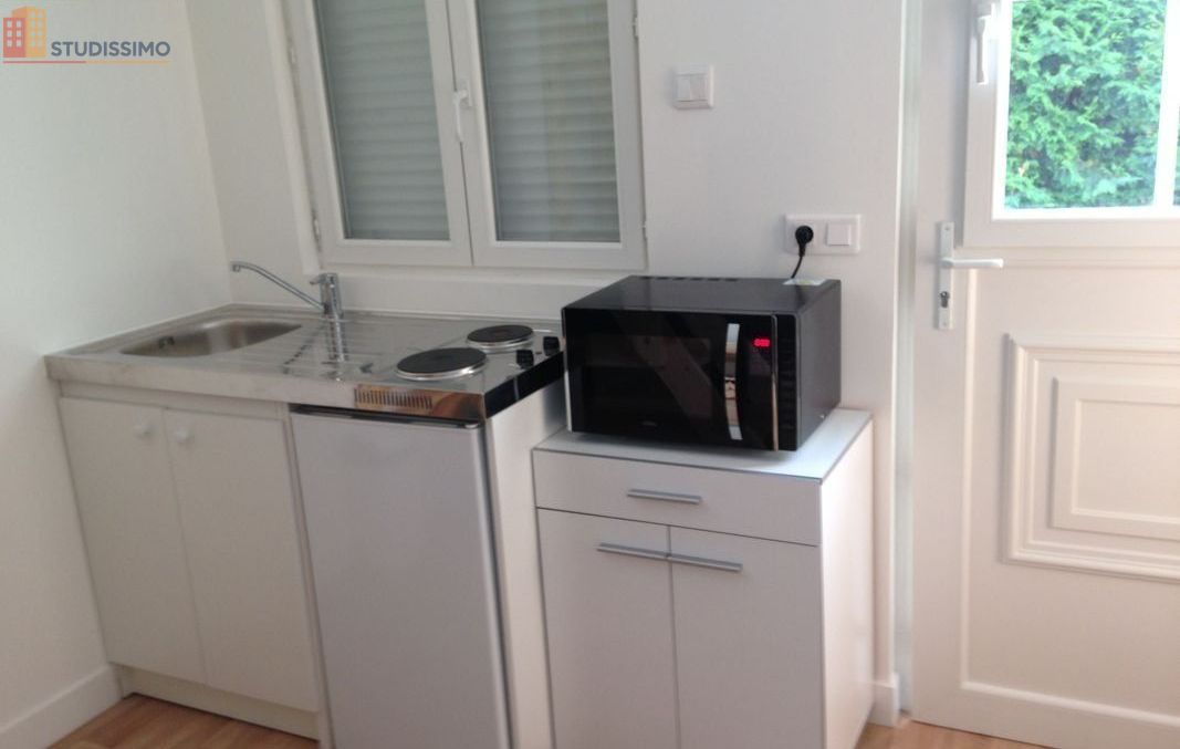 Studio 14m² Saint-Étienne-du-Rouvray - Meublé, DPE D - Photo 2