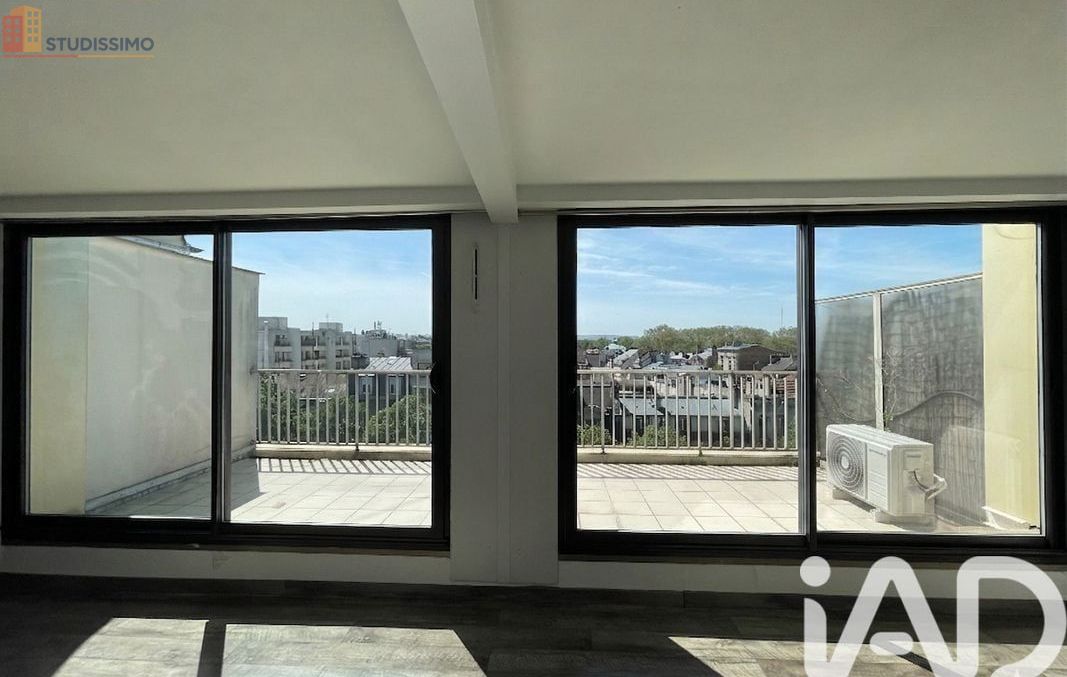 Studio 37m² Reims - Dernier étage, lumineux - Photo 11