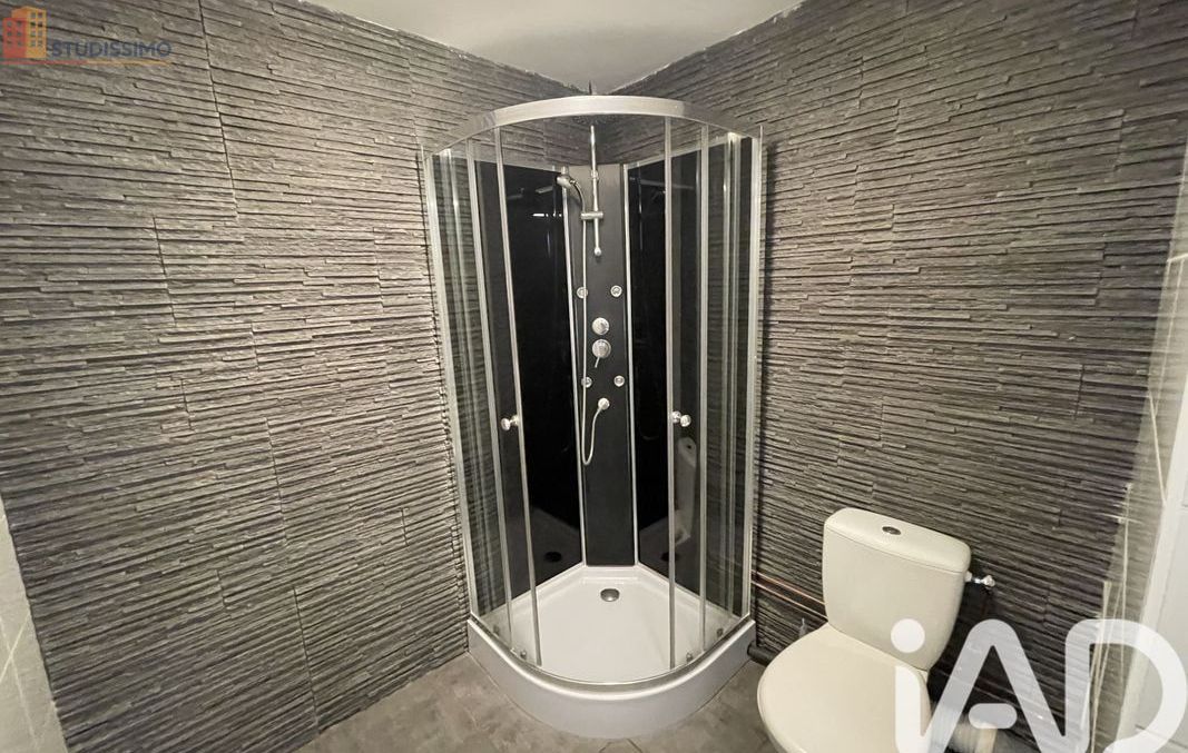 Studio 37m² Reims - Dernier étage, lumineux - Photo 4