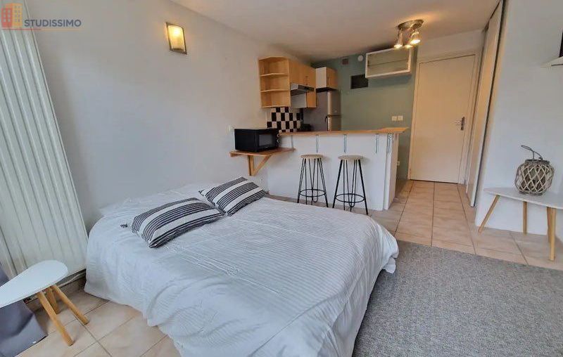 Studio à Reims