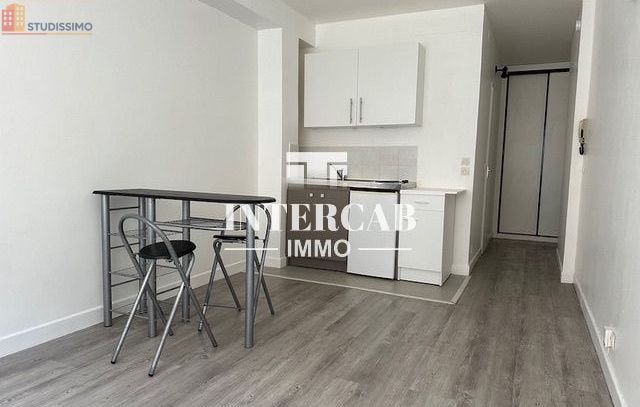 Studio à Reims