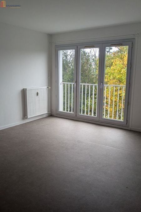 Studio 39m² Barentin - Étage élevé, DPE D - Photo 4