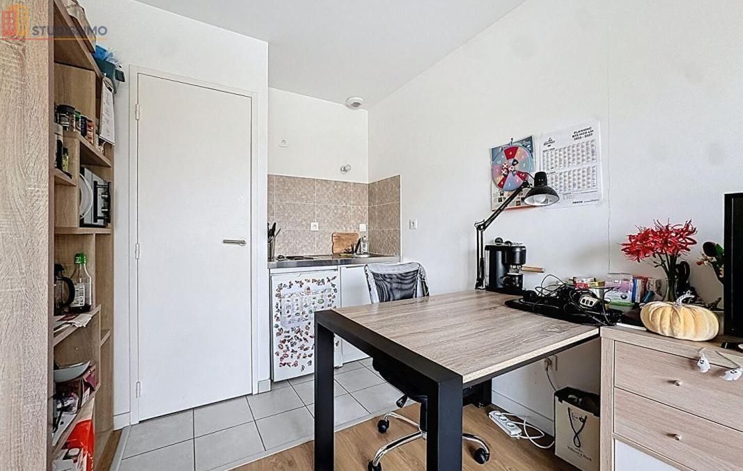 Studio à Reims