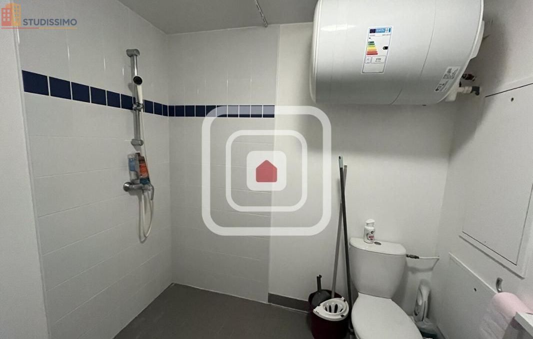 Studio 18m² Reims 51100 - Dernier étage, lumineux - Photo 2