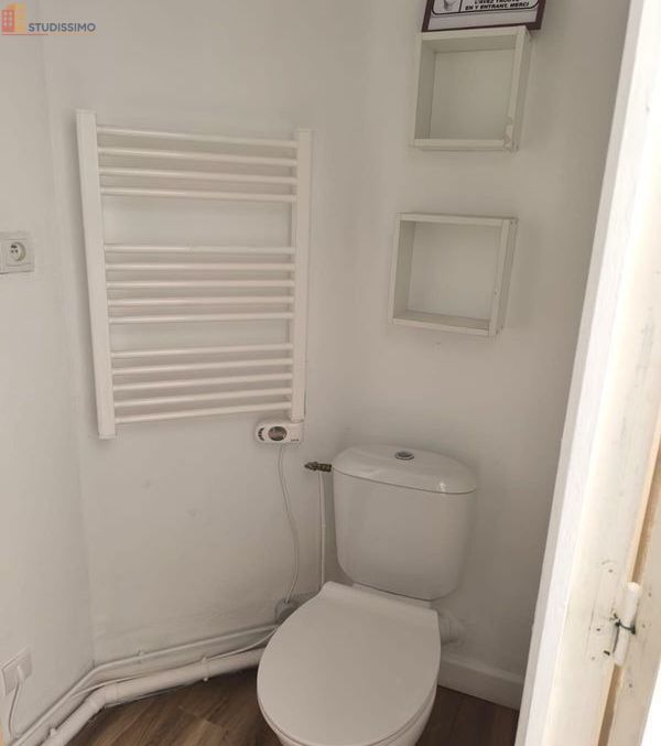 Studio 2025m² Le Havre 76600 - Étage 3/4 - Photo 2