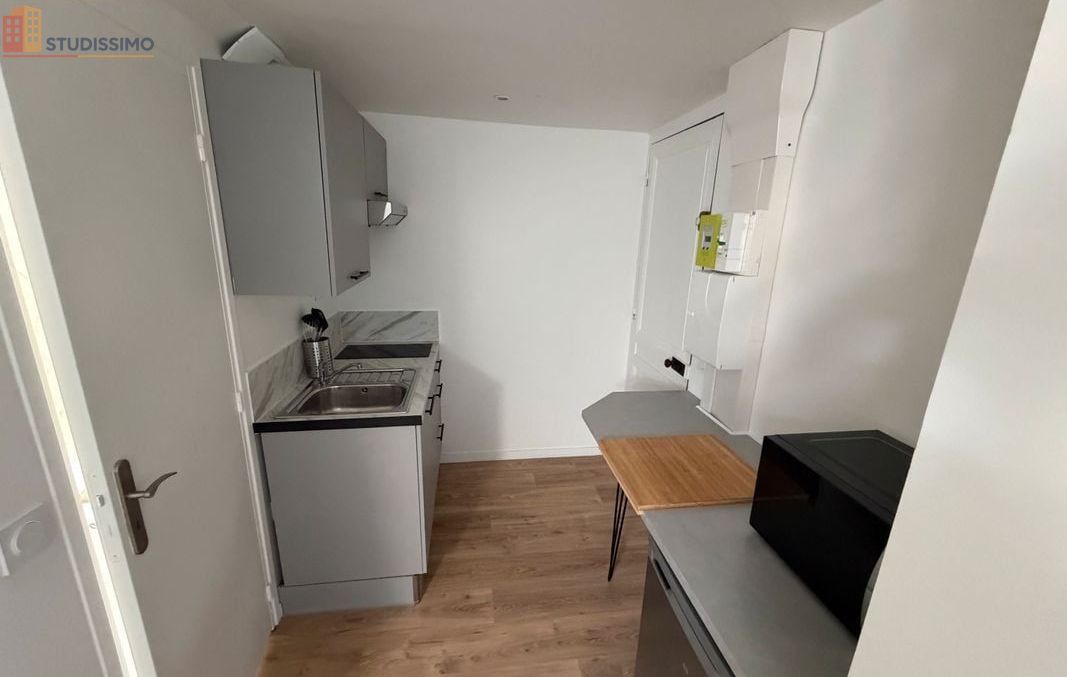 Studio meublé 14m² Rouen - Proche CHU, 5e étage - Photo 2
