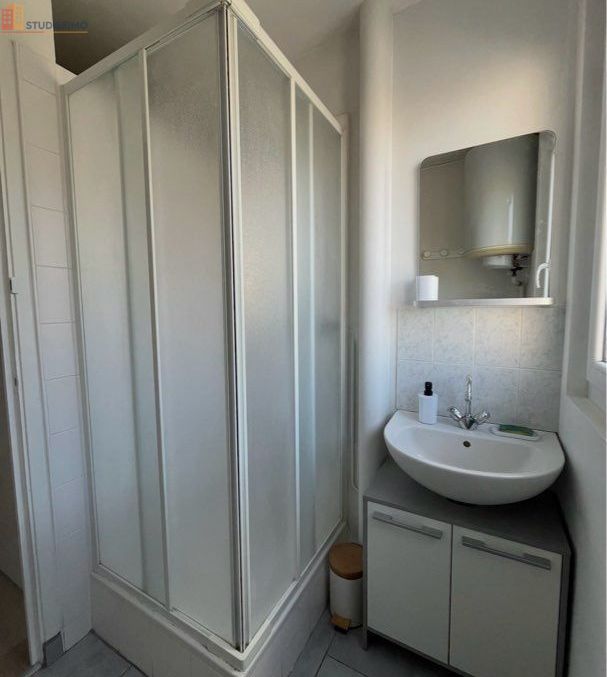 Studio meublé 30m² Le Havre - Balcon, exposition est - Photo 3