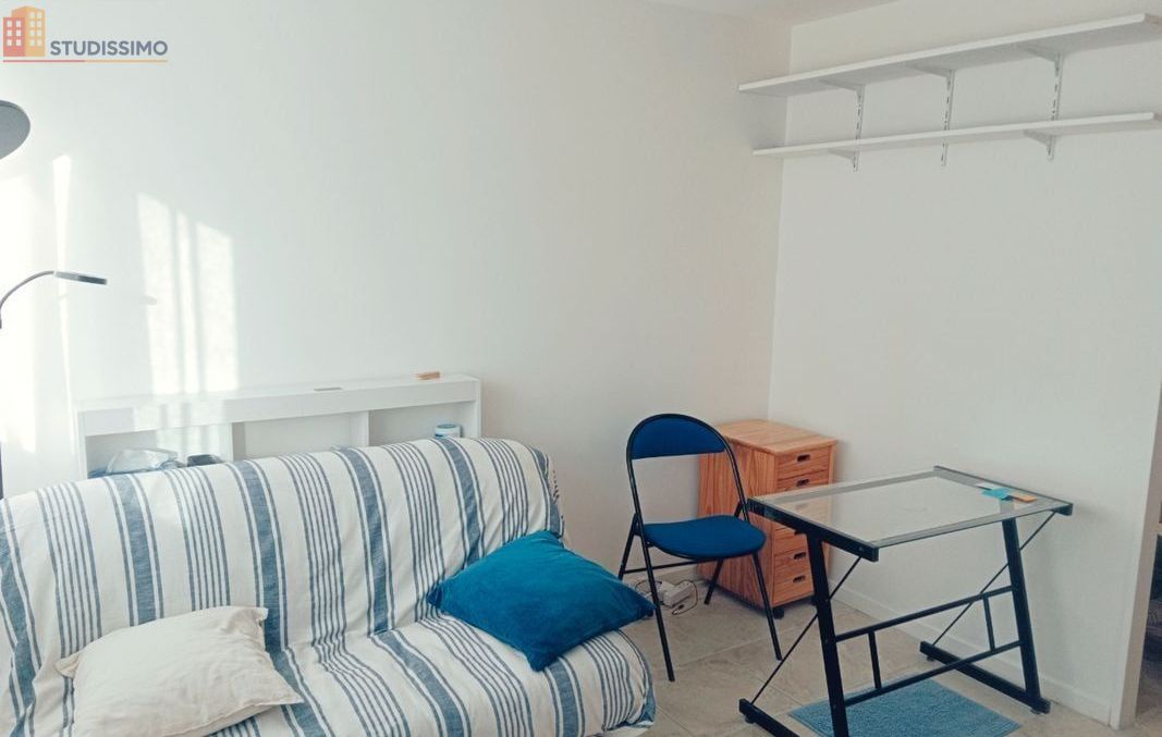 Studio meublé 22m² Mont-Saint-Aignan - Proche fac, lumineux - Photo 2