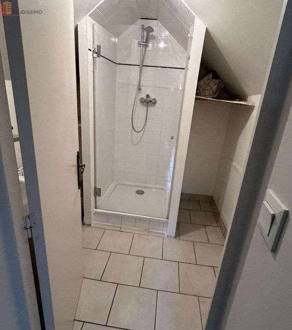 Studio meublé 40m² Caudebec-lès-Elbeuf - Meublé, grand espace - Photo 1