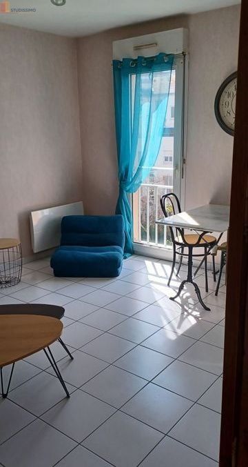 Studio à Reims