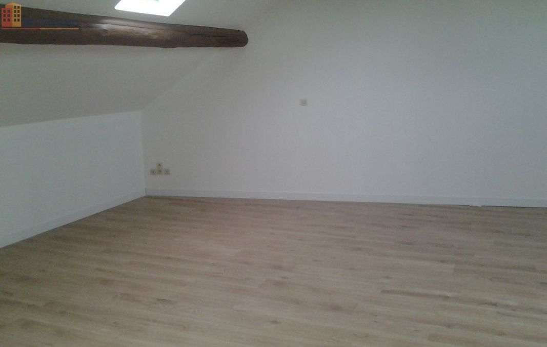 Studio 46m² Épernay - Étage élevé, surface au sol 62m² - Photo 1