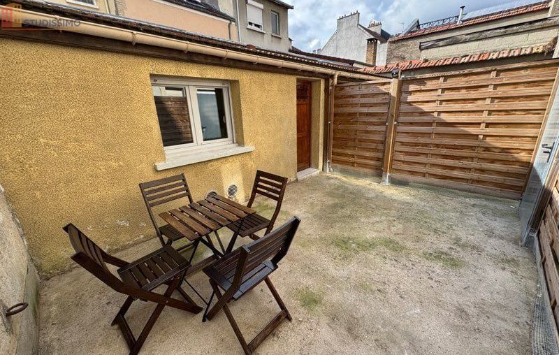 Studio 15m² Reims 51100 - Terrasse privative, proche centre-ville - Photo 2