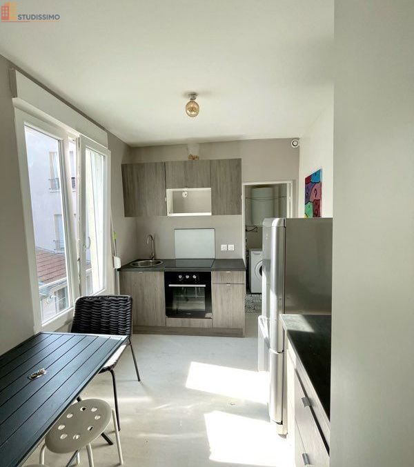 Studio à Reims