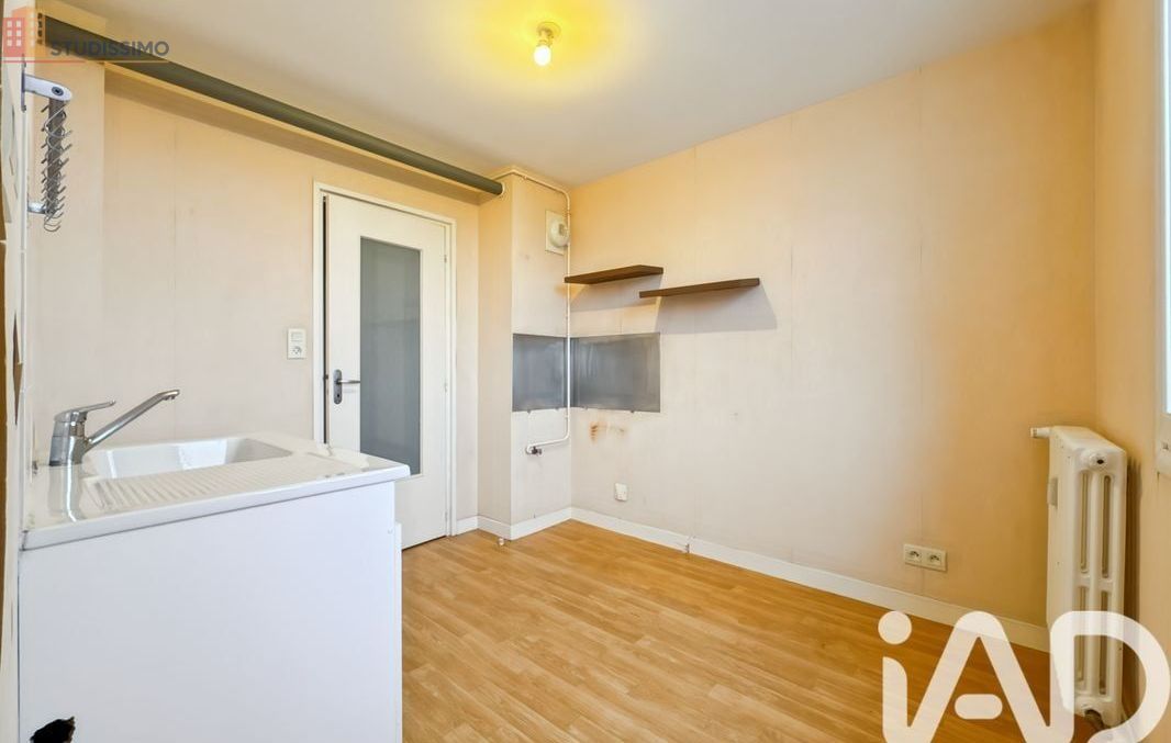 Studio 32m² Laval 53000 - Photo 6