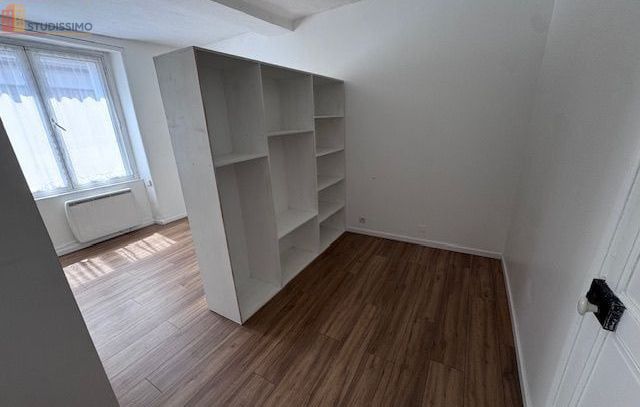 Studio 23m² Laval 53000 - Photo 4