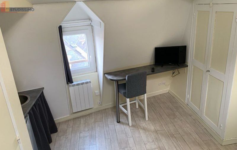 Studio 25m² Laval - 3e étage, dernier étage - Photo 2