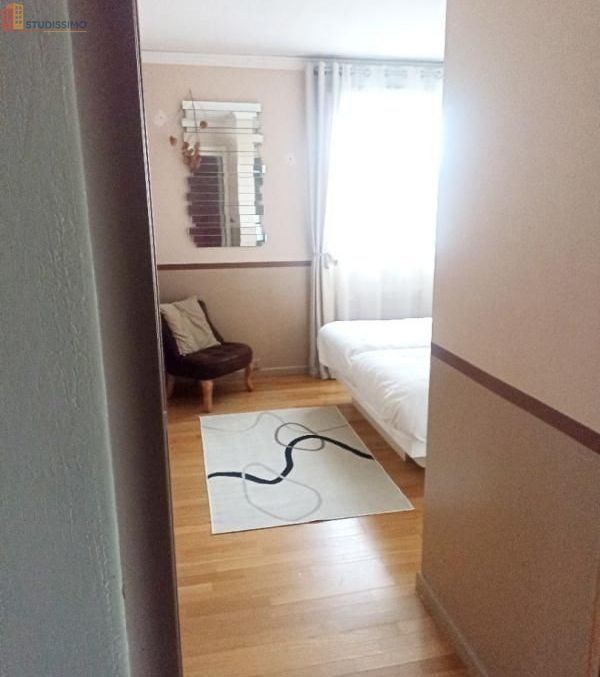 Studio meublé 10m² Bussy-Saint-Georges - Calme, 4e étage - Photo 3