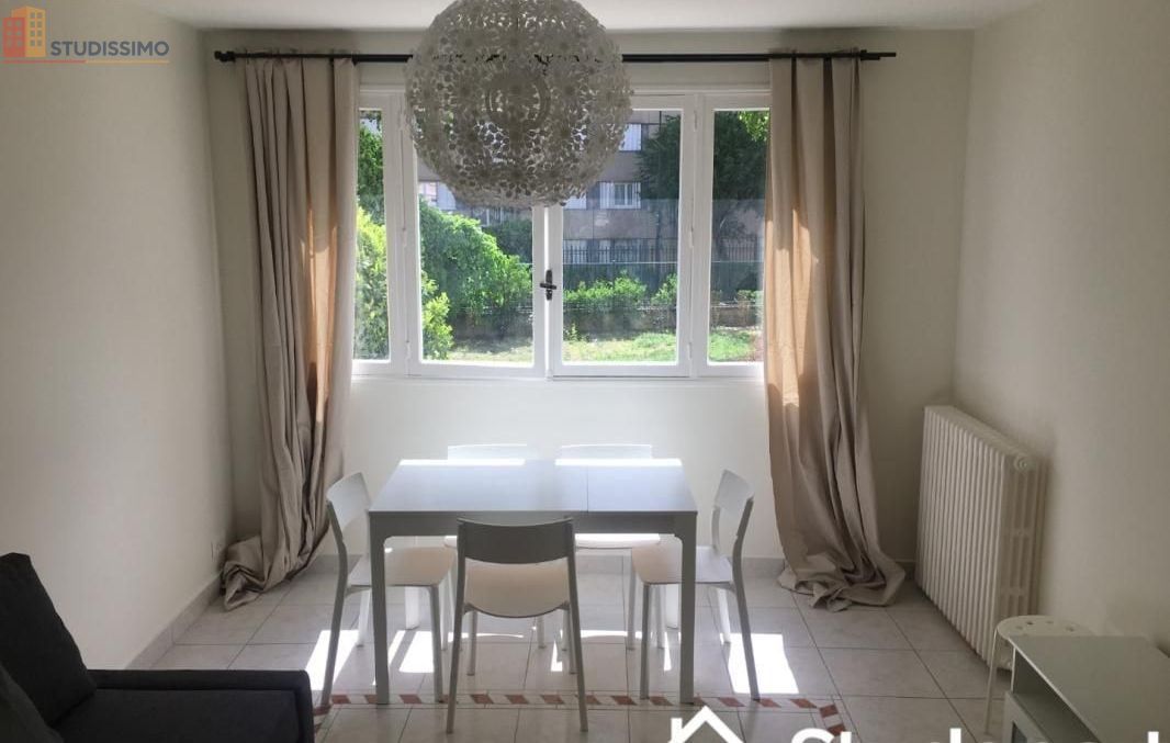 Studio meublé 11m² Avon 77210 - Meublé, 1 pièce - Photo 1
