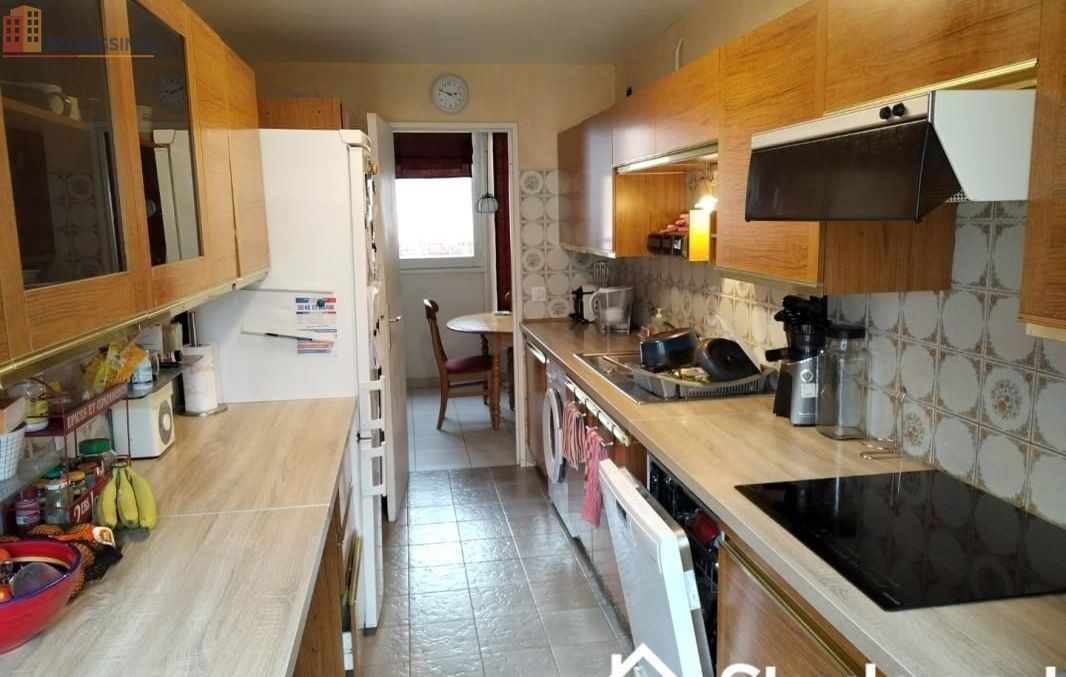 Studio 10m² Champs-sur-Marne - Meublé, au 5e étage - Photo 2