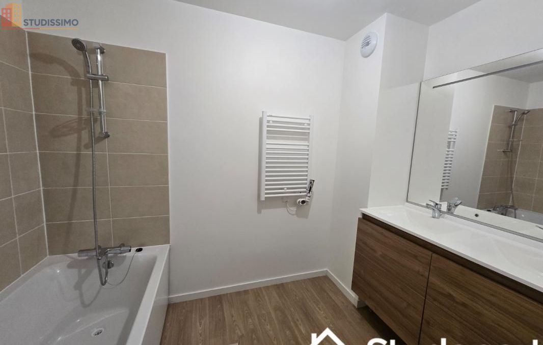 Studio meublé 9m² Melun - Meublé, DPE B - Photo 2