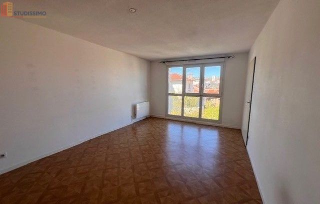 Studio 33m² Nancy 54000 - Étage 3, DPE D - Photo 2