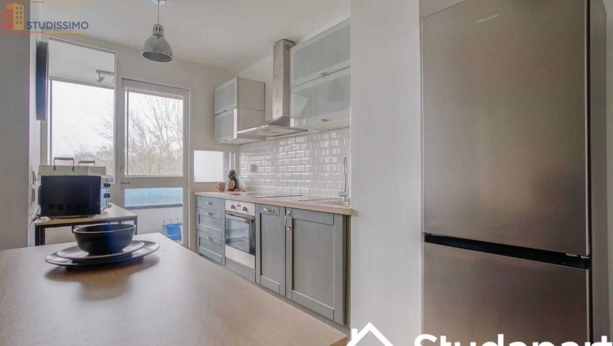 Studio meublé 10m² Champs-sur-Marne - Lumineux, au 5e - Photo 2