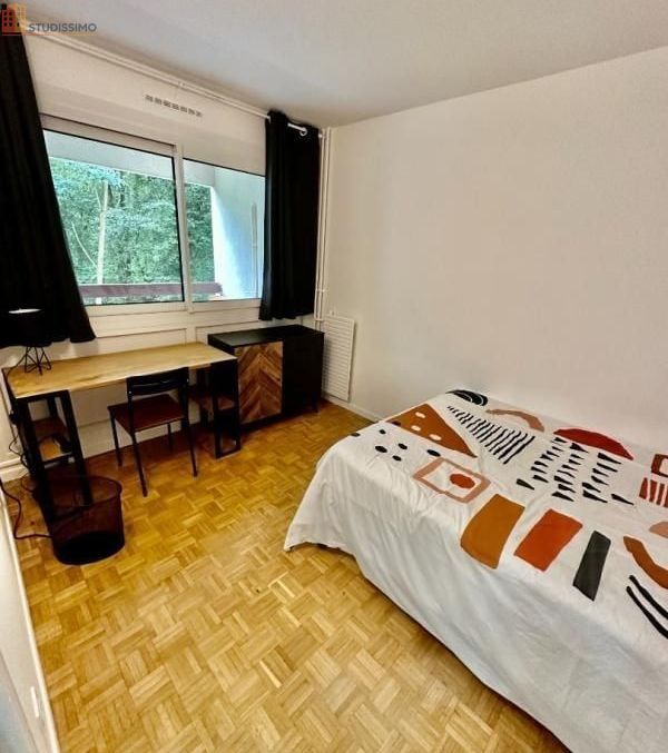 Studio meublé 9m² Champs-sur-Marne - Vue, 6e étage - Photo 8