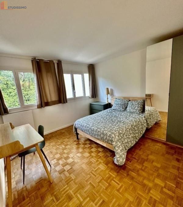 Studio meublé 9m² Champs-sur-Marne - Vue, 6e étage - Photo 3