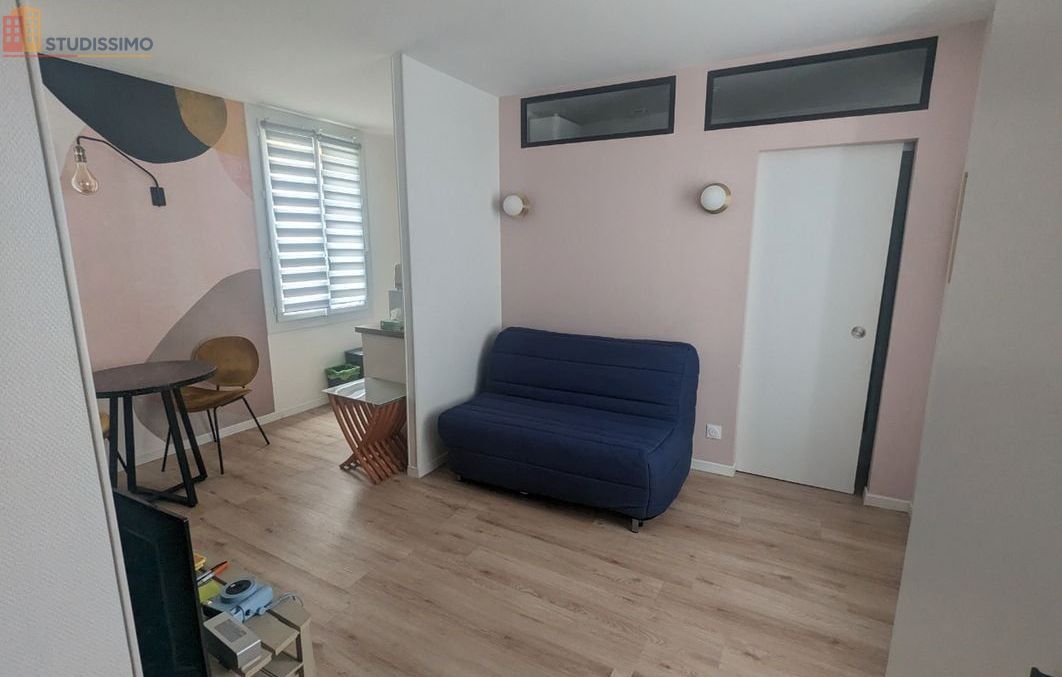 Studio meublé 18m² Fontainebleau 77300 - Meublé, centre-ville - Photo 2