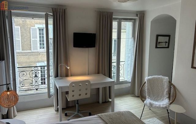 Studio meublé 24m² Fontainebleau - Meublé, 2e étage - Photo 1