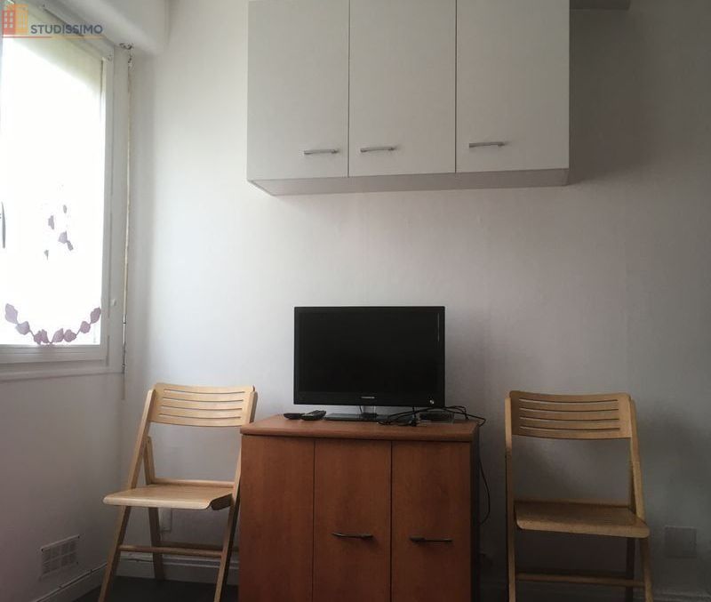 Studio meublé 12m² Souppes-sur-Loing - Indépendant, calme - Photo 3