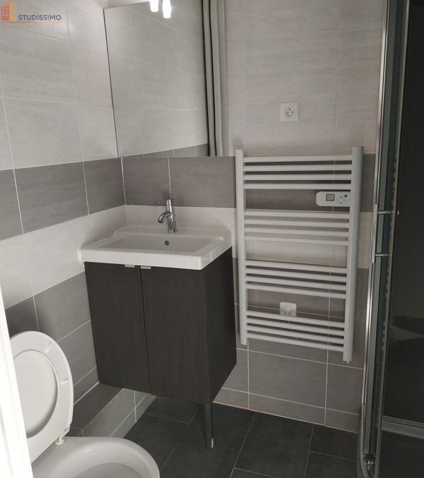 Studio meublé 33m² Combs-la-Ville - Meublé, 1er étage - Photo 2