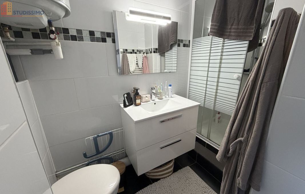 Studio 22m² Nancy 54000 - Étage élevé, lumineux - Photo 1