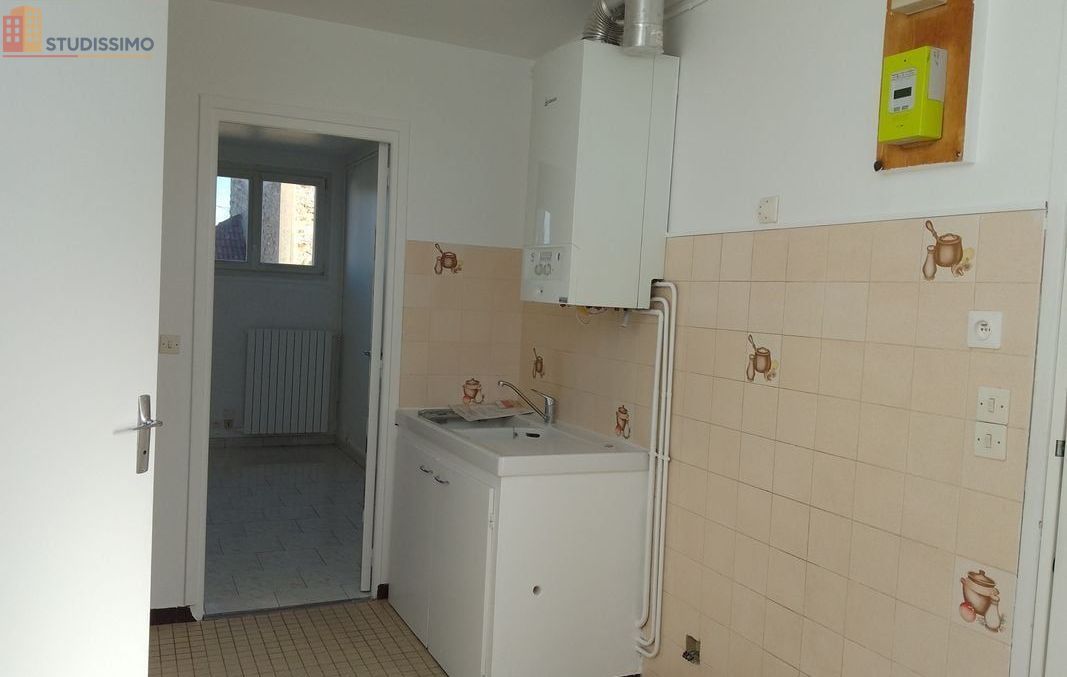 Studio 28m² Vaires-sur-Marne 77360 - Photo 10