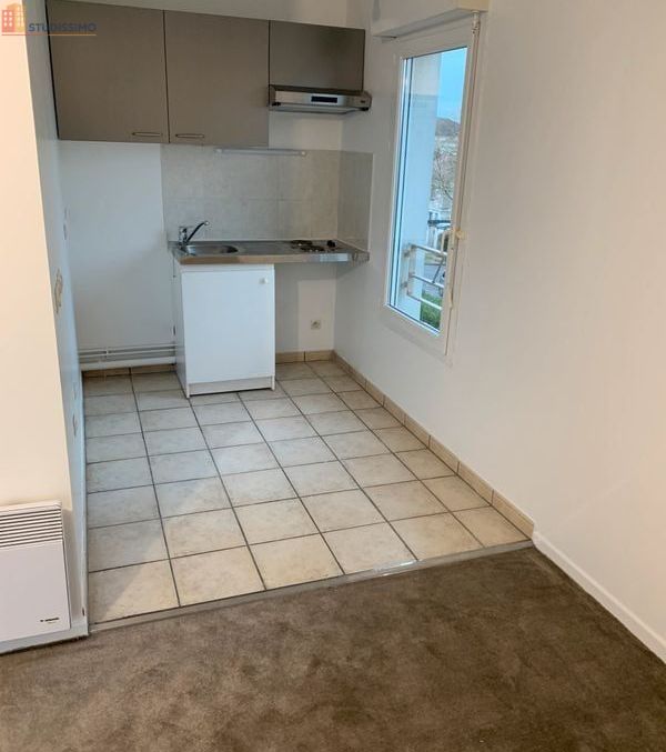 Studio 29m² Moissy-Cramayel - Étage 2/3, DPE D - Photo 2