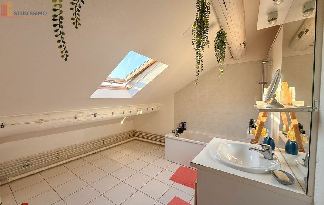 Studio 33m² Jarny - Étage élevé, lumineux - Photo 1