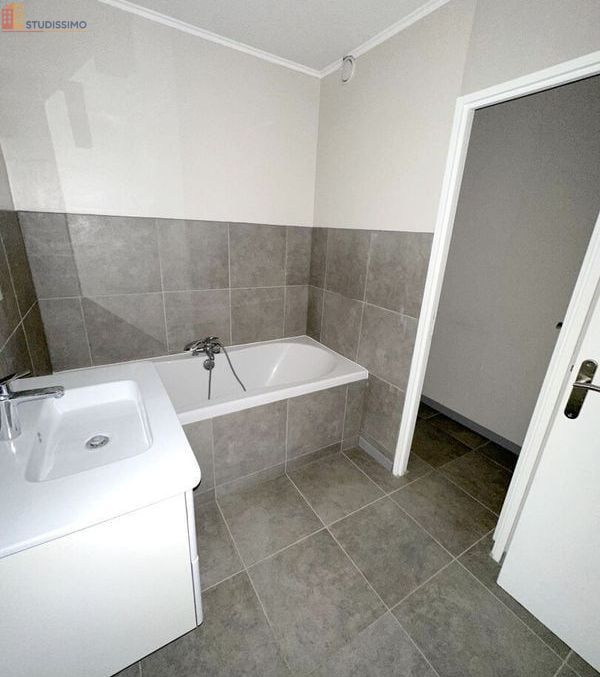 Studio 35m² Laxou - Étage élevé, lumineux - Photo 3