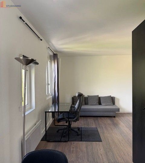 Studio meublé 25m² Le Vésinet - Coeur de ville, calme - Photo 4