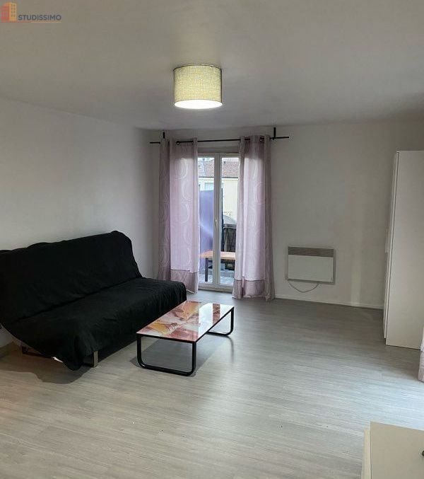 Studio à Fontenay-le-Fleury