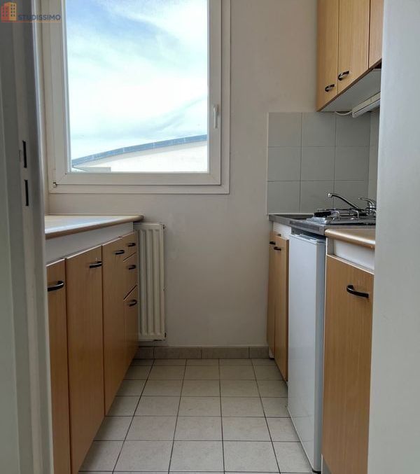 Studio meublé 31m² Guyancourt - Meublé, 4e étage - Photo 2