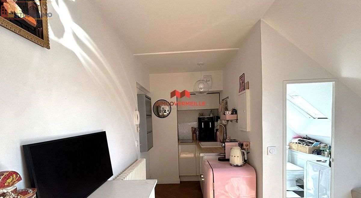 Studio meublé 11m² Poissy - Meublé, dernier étage - Photo 2