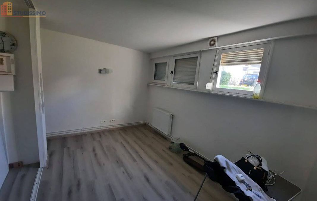 Studio meublé 13m² Saint-Nom-la-Bretèche - Kitchenette, résidence de standing - Photo 2