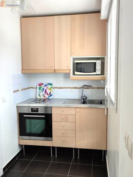 Studio meublé 23m² Les Clayes-sous-Bois - Cave, parking en sous-sol - Photo 4
