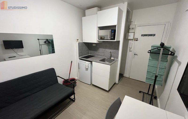 Studio à La Celle-Saint-Cloud
