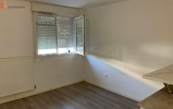 Studio 35m² Bois-d'Arcy - - Photo 3