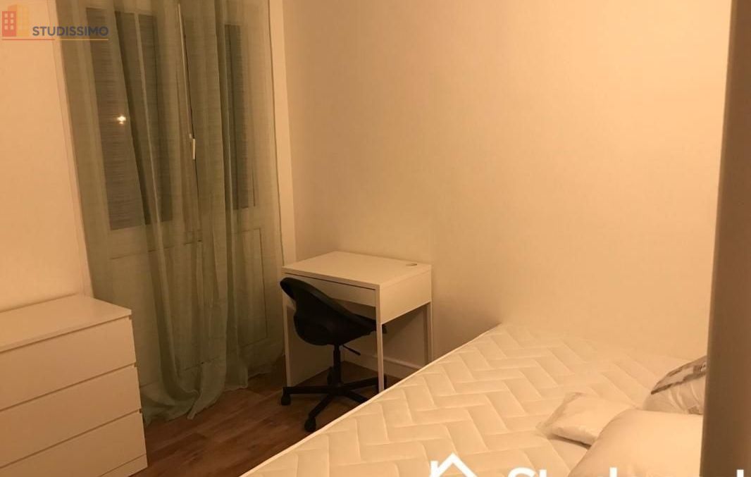 Studio 9m² Mantes-la-Ville - Meublé, au 2e étage - Photo 1