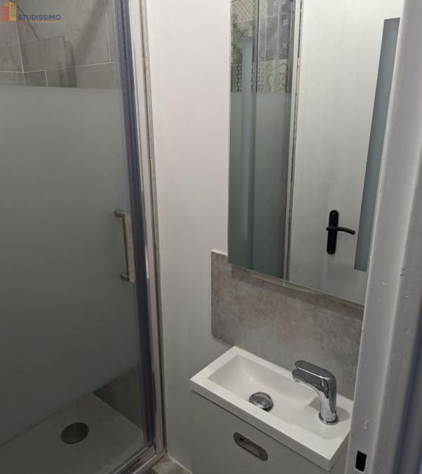 Studio meublé 10m² Mantes-la-Ville - Meublé, étage 3 - Photo 2
