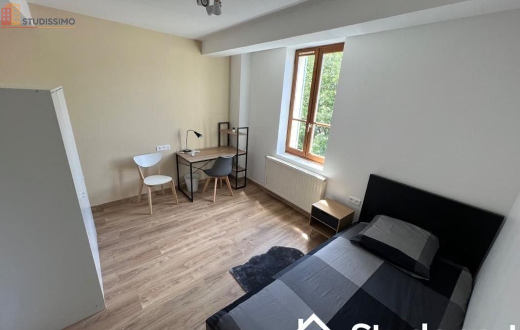 Studio à Mantes-la-Jolie